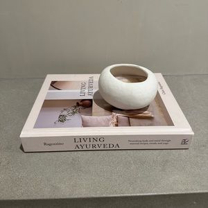 Ragozzino Living Ayurveda Hardcover Book Nourishing body & mind